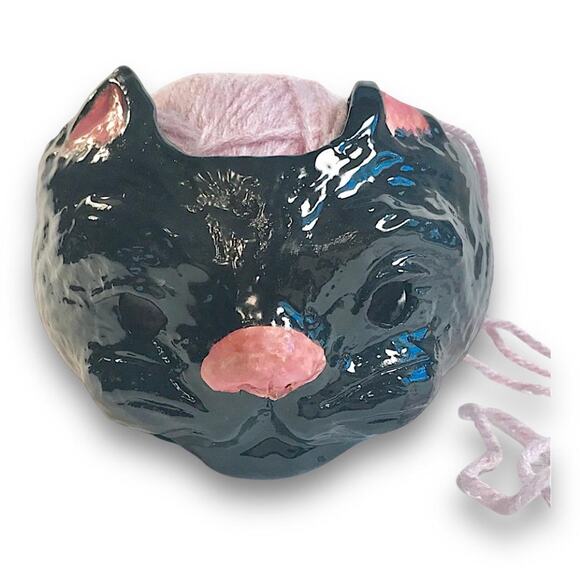 Black Cat Pottery Yarn Bowl/Tea Light or Candle Holder - Picture 7 of 16